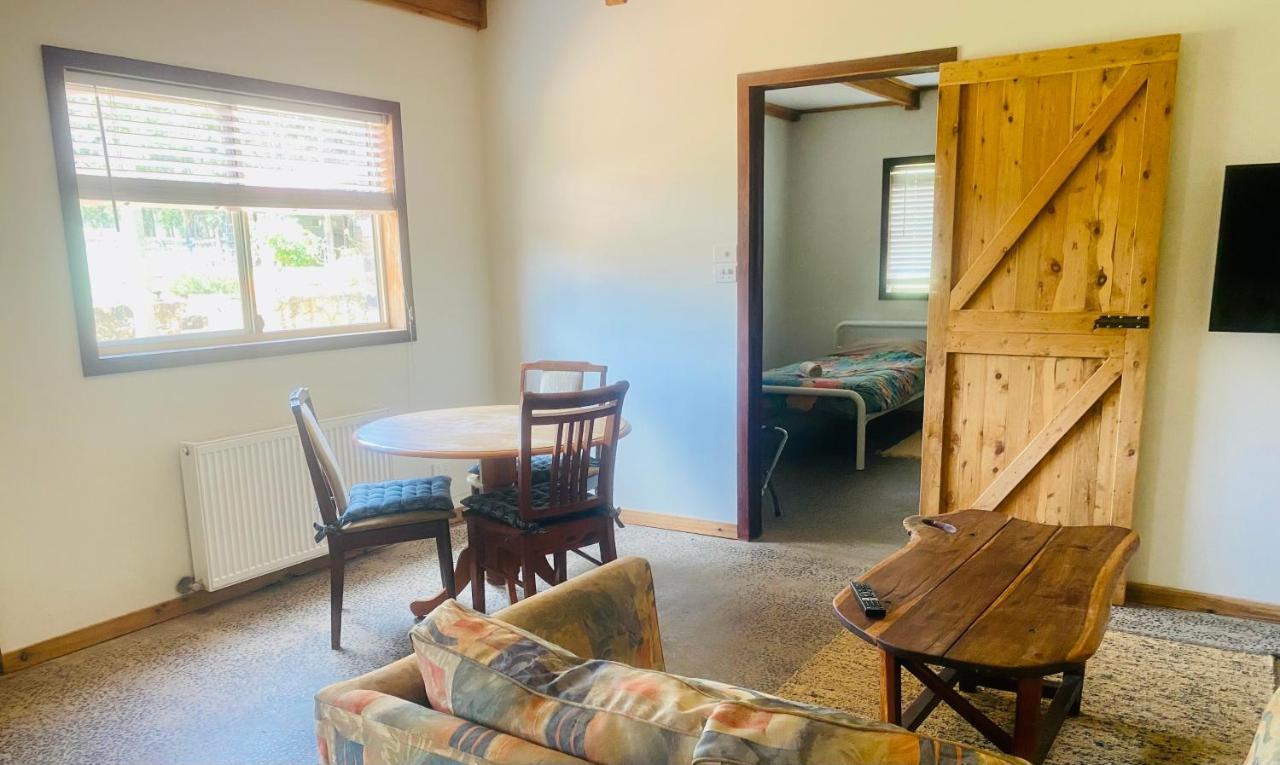 Pilliga Pottery Creative Farmstay Coonabarabran Exterior photo