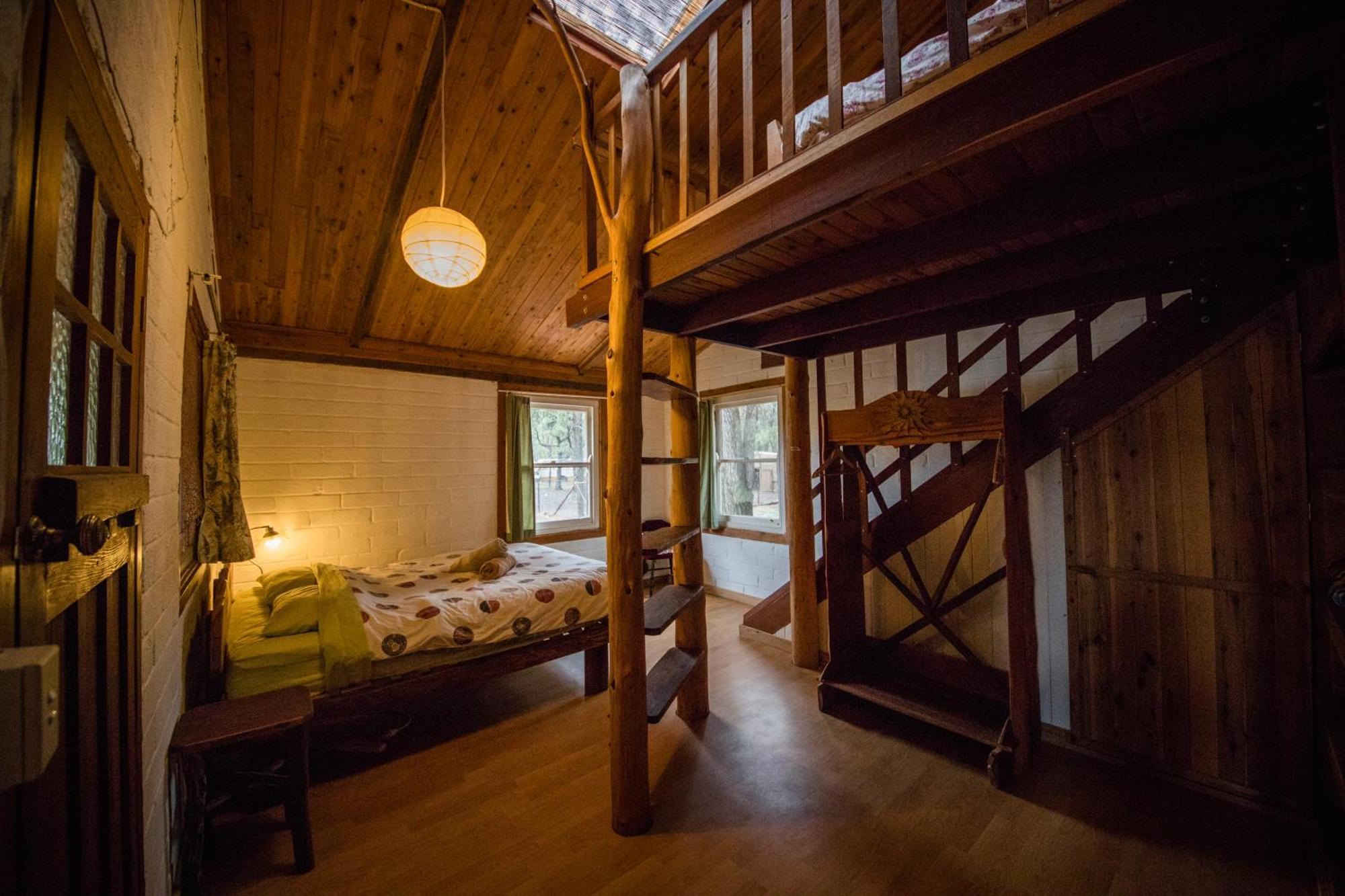 Pilliga Pottery Creative Farmstay Coonabarabran Room photo